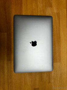 MacBook Air, Retina, 13-inch, late 2017 - 4