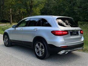 Mercedes - Benz GLC 220d 4Matic A/T DPH - 4