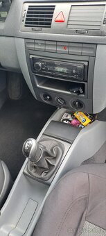 Škoda fabia 1.4 mpi - 4