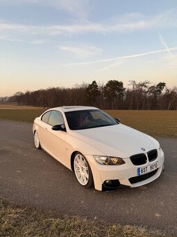 Bmw e92 335i M-packet - 4