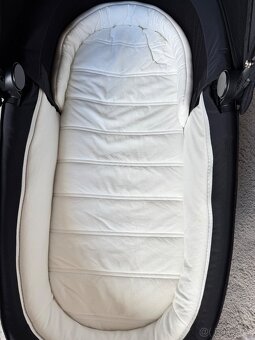 Korba Priam Lux Carry Cot - 4