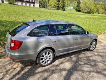 Škoda Superb combi 2,0 TDI 125kw 4x4 manuál r.v.2013 - 4