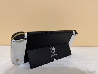 Nintendo Switch Oled - Zelda Edition - 4
