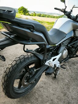CFMOTO 650 MT - 4