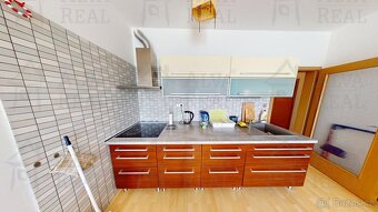 Pronájem bytu 2+kk 58 m² se šatnou a balkónem, v Brně-Med... - 4