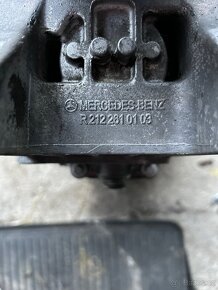 Mercedes W 204 Manuální převodovka 6 kvalt - 4