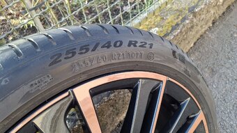 Prodám Limitovanou Edici s Pneu. AQUARIUS R21 2Ks - 4