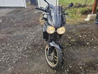 Triumph Street Triple R - 4