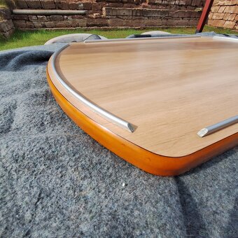 Karavan, loď stolek se zádržným systemem - 4