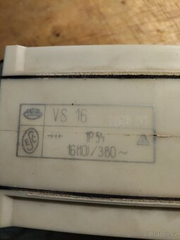 Reversní vačkový spínač - 4