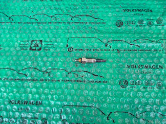 žhavící svíčka Škoda Felicia 1.9d N10213002 - 4