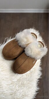 UGG pantofle Disquette světle hnědé-papuče s kožíškem ugg - 4