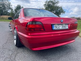 BMW Řada 7, BMW E38 2.8i - 4