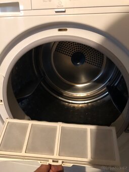 Set pračka a sušička na 8kg Electrolux Perfect Care 600 - 4