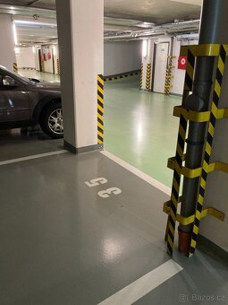 Pronajem garazoveho stani Praha 8 - 4