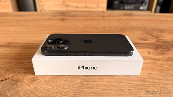 Apple iPhone 15 Pro 256GB Black Titan - 4