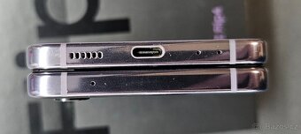 Samsung Galaxy Z Flip4 - 4