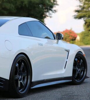 Nissan GT-R trackpack kola - 4