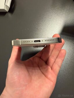 iPhone 15 Pro Max 256GB (White Titanium) – CZ distribuce - 4