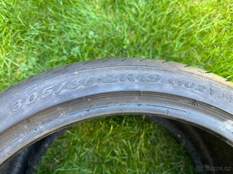 305/30 R19 - 4