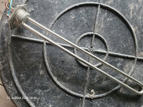 lektrická topná spirála 2kW a druhá 1,6W - 4
