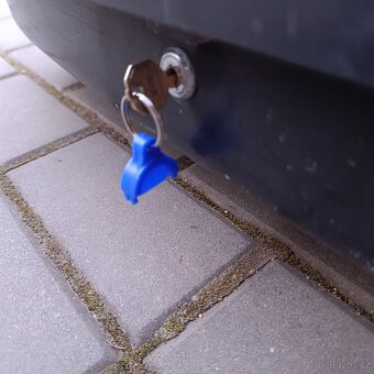Střešní box na auto - 4