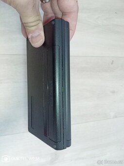 Mini palmtop počítač Hewlet Packard 95lx - 4