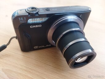 CASIO EXILIM EX-H15 - 4