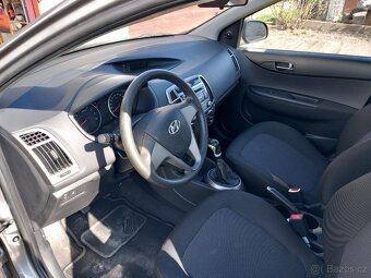 Hyundai i20 1.2, 62,5Kw, r.v. 2013 - 4