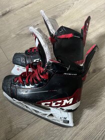Brusle CCM Jetspeed 475 - 4
