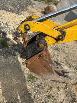 JCB 2DX, 2CX - 4