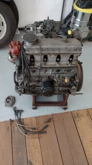 Motor na Škodu 120L - 4