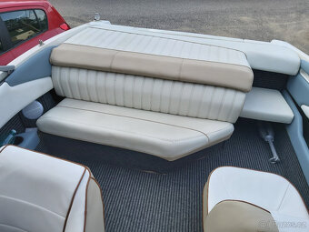 motorový člun regal 1800 lsr - 4