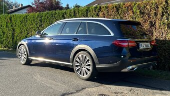 Mercedes-Benz E 220d All Terrain, Burmester, kůže, tažné - 4