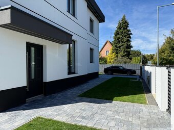 Prodej Moderní Vily 256m2 5+KK v Brandýse Nad Labem - 4