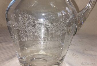 Sada broušených skleniček na víno - 4