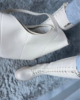 Béžové kozačky - 4