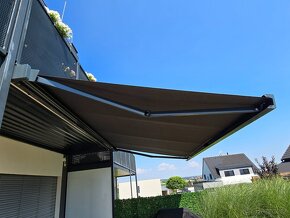 Kazetová markýza Somfy, Antracit - 4