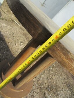 Nabízím zajimavý designový stolek Art-Deco. Dubová dyha. Pů - 4