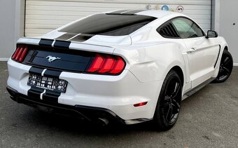 FORD MUSTANG 2.3 ECOBOOST 213 kW COUPÉ – 2019 - 4