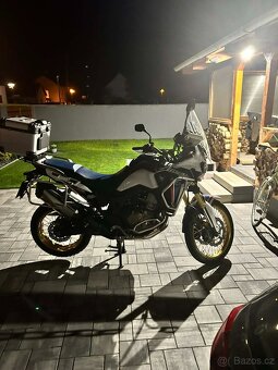 Honda africa twin 1000 rok 2017 najeto 72000 km - 4