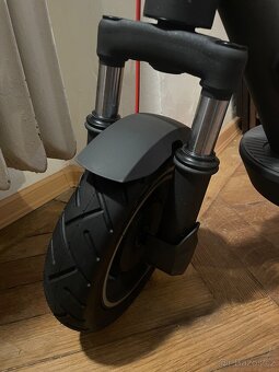 Elektrokoloběžka Xiaomi, nepoužitá, stále v záruce - 4