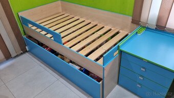 Postel + psací stůl  + židle - dětský pokoj - 4