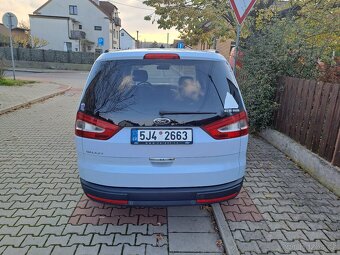 Ford Galaxy 2.0TDCi 120kW Titanium 7 míst - 4
