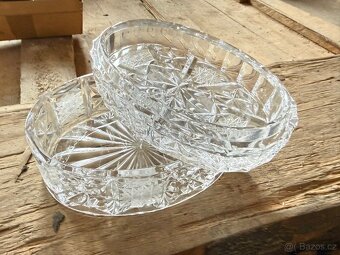 skleněná vaza a doza - 4