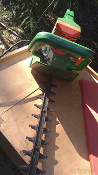 zahradní stroje ---vertikutátor, plotostřih,el. sekačka - 4