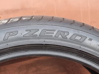 Letní Pirelli 295/35/21 - 4