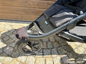 Thule Urban Glide 2 Black 2021 - 4