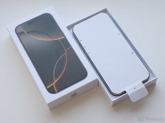 APPLE iPhone 16 Pro 128GB Přírodní titan - NEPOUŽITÝ - 4