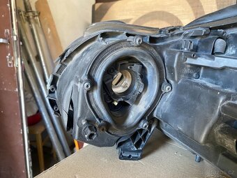 Svetlomet predni pravy Mercedes E,W211 - 4